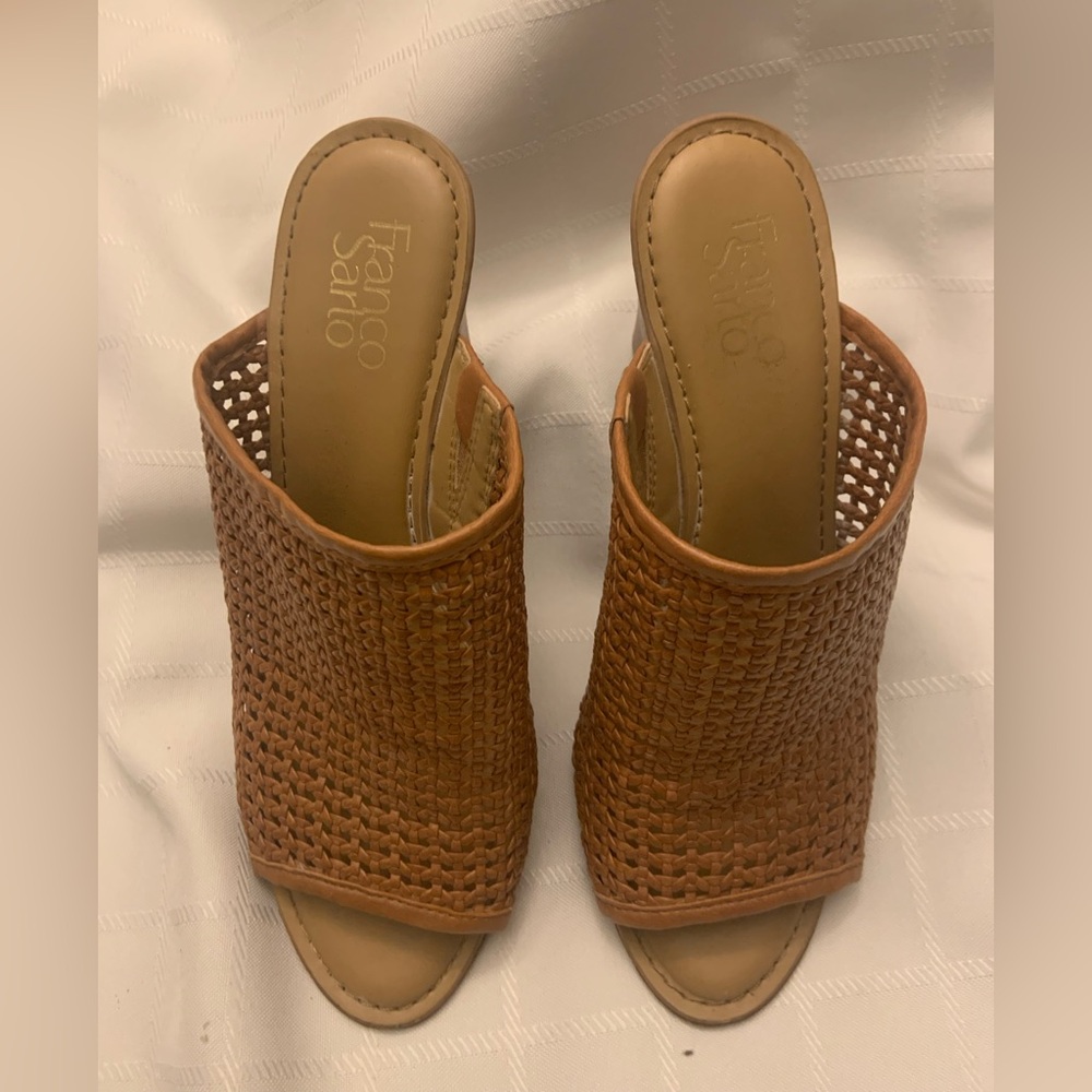 Franco Sarto Women's Brown Woven Clogs